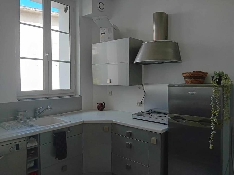 Charmant Deux Pieces A Arcueil, Mitoyen A La Maison Des Examens Appartement Buitenkant foto